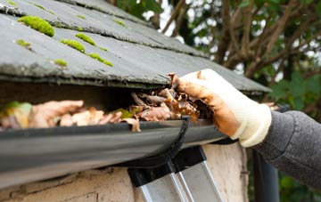 gutter cleaning Brackley, Northamptonshire